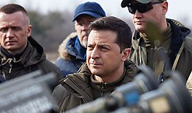 Ucrania extiende ley marcial y movilización militar Ucrania extiende ley marcial y movilización militar