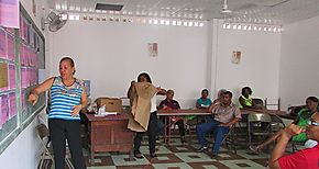 Viceministra del MIDES visita ambientes de capacitacin del programa Nuevo Coln en Familia
