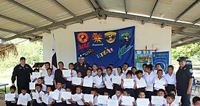 Estudiantes graduados en el programa GREAT