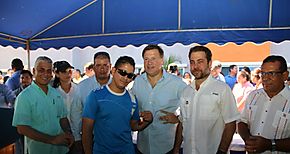 Presidente Varela y ministro Etchelecu entregan primer edificio social