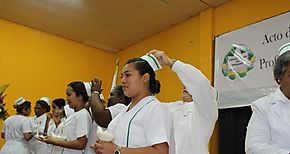 Celebran ceremonia de imposicin de Cofia y Pines en el CRU de Cocl