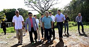 Delegacin coreana firma acuerdo y visita terrenos para la creacin de una academia de Taekwondo en Panam