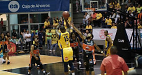 Caballos y Panteras empatan sus series de semifinal