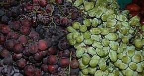 Recomiendan el consumo de uvas contra el colesterol