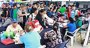 Ms de 500 bocatoreos acudieron a Feria de Empleo