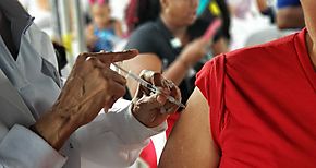 Refuerzan en Tocumen vacunacin por influenza 