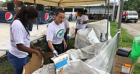 Residentes de Don Bosco apuestan por el reciclaje