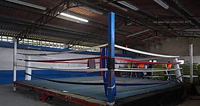 Rehabilitacin del gimnasio Ismael Laguna en la provincia de Coln