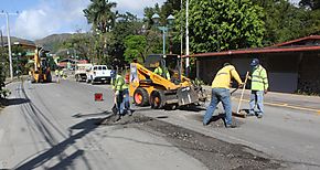 Licitan construccin de calles y avenidas en El Valle de Antn