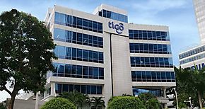 Tigo Panam en alianza con UNICEF y el Meduca lanza programa de formacin digital Maestros Conectados