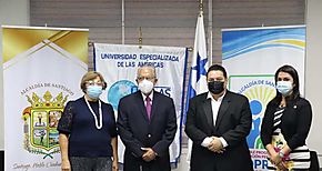 UDELAS y Alcalda de Santiago se unen por la niez