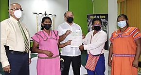 Cooperativas de Chiriqu reciben apoyo econmico del IPACOOP