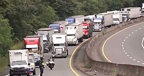 Los gremios de transporte de carga terrestre comunicamos al pas que ante la apertura de las vas se tom la decisin de levantar el paro anunciado para este mircoles 27 de Julio 