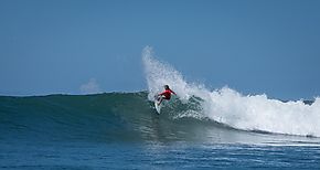 Buscan medallas en el Panamericano de Surf con equipo de 12 tablistas