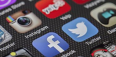El peligro de las redes sociales y el celular para la salud mental de los ms jvenes