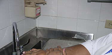 Ignaz Semmelweis precursor del lavado de manos