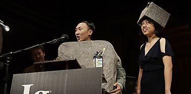 La temperatura del escroto de los carteros una mquina para cambiar paales heces cuadradas pizza contra el cncer y otros estudios son galardonados con los Ig Nobel 2019