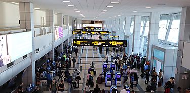 Protocolos de bioseguridad necesarios para abrir fronteras areas