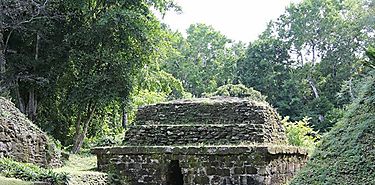 Qu hay dentro de las tabaqueras mayas