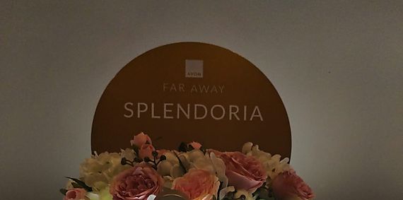 AVON PRESENTA SU RENOVADA LNEA DE FRAGANCIAS FAR AWAY: CELEBRANDO LA DIVERSIDAD DE LA MUJER MODERNA
