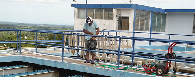 Planta Roberto Reyna en Chitre trabaja a un 50 de su produccin