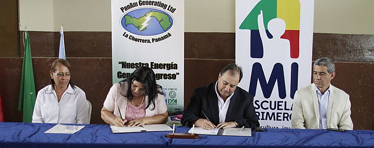 CHEVRON entrega obras al CEBG Manuel Urbano Ayarza