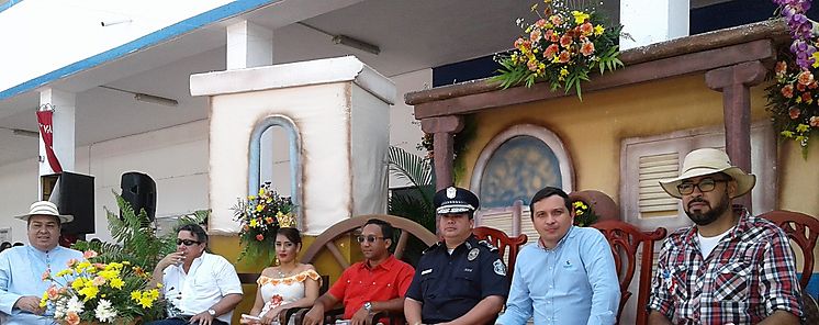 Polica Nacional participa en actividades estudiantiles