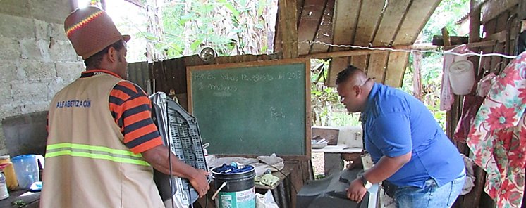 Alfabetizacin prepara nuevos ambientes de aprendizaje en Coln