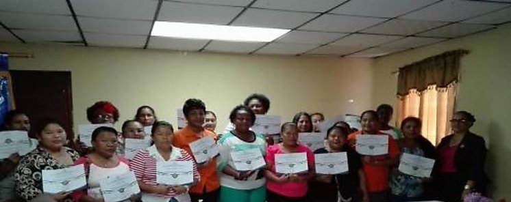 Funcionarios de Bocas del Toro y de la comarca Ngbe Bugl son acreditados para la Carrera Administrativa 