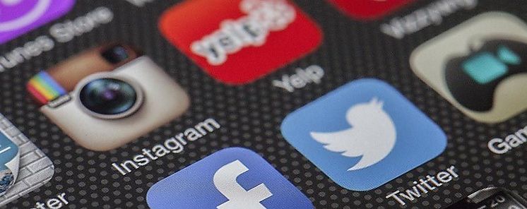 El peligro de las redes sociales y el celular para la salud mental de los ms jvenes