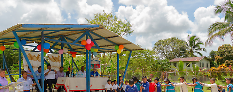 Chiquita dona comedor para 330 estudiantes en Bocas del Toro