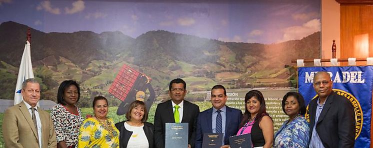 MITRADEL firma con Mi Ambiente compromiso para la Igualdad Salarial