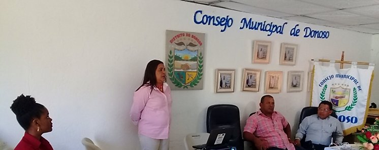 MIDES presenta proyecto de erradicacin de la pobreza en Donoso