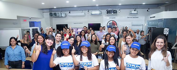 Nias panameas ocupan altos cargos en Samsung