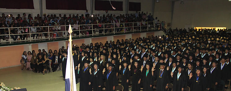 El Centro Regional Universitario de Cocl CRUC entreg al pas 375 nuevos especialistas
