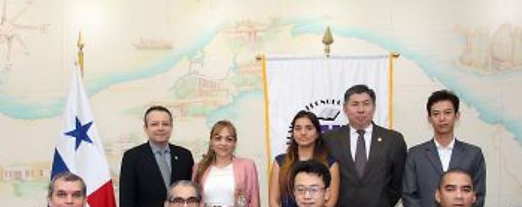 Rector de la UTP firma convenio con ZMP Latin America Holding Corporatin 
