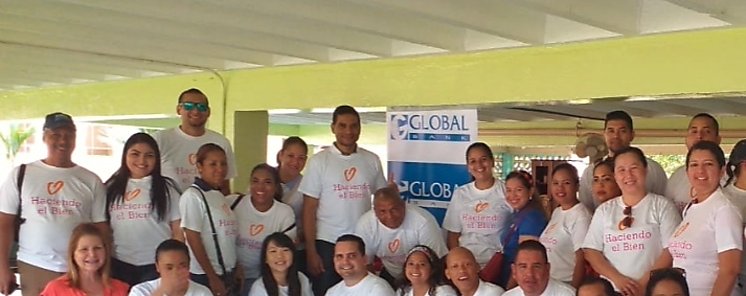 Global Bank y sus voluntarios celebraron el da de las buenas acciones