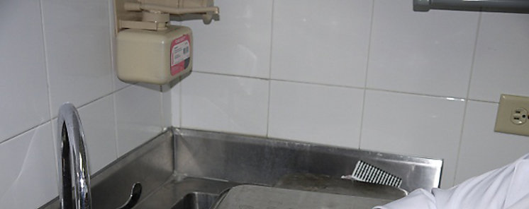 Ignaz Semmelweis precursor del lavado de manos