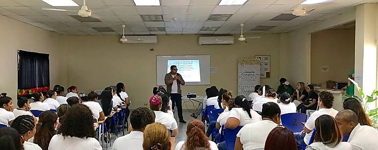 Morgan  Morgan realiza taller en el Centro Femenino de Rehabilitacin