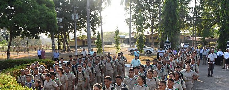 Estudiantes del INA reanudan clases