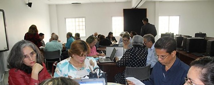 Centro Regional Universitario de Veraguas se actualiza para la Reacreditacin