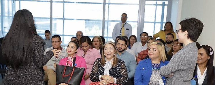 Colaboradores de la CSS se sensibilizan contra la violencia a las mujeres 