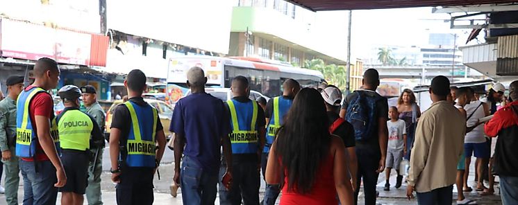 Continuan las redadas contra extranjeros ilegales