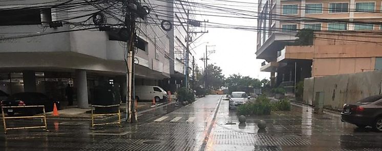 Los espacios habilitados para estacionarse en las calles son de uso pblico
