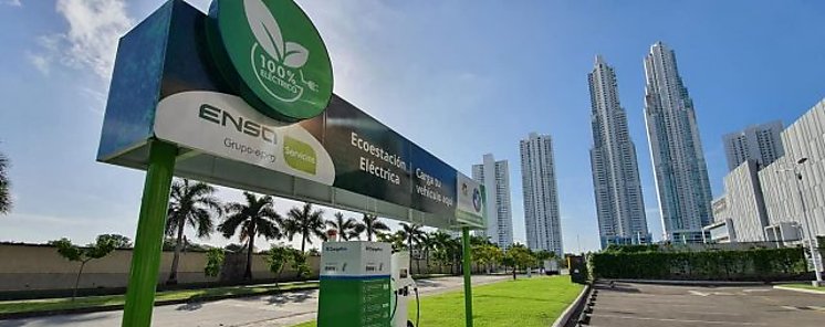 Primera ecoestacin de carga para vehculos elctricos