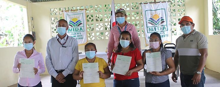 Cuatro agroemprendedoras reciben capital semilla en Panam Oeste