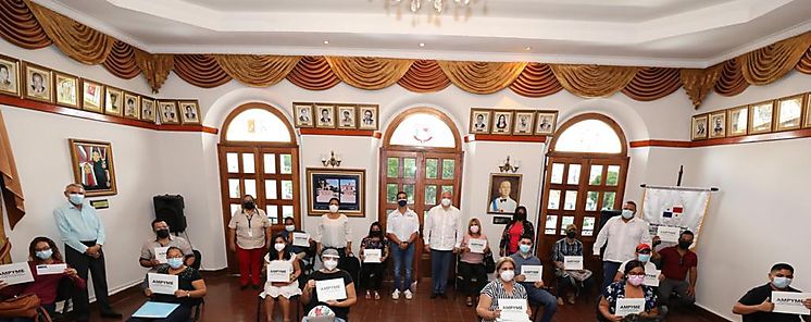 Emprendedores de Cocl beneficiarios con Capital Semilla de la Ampyme