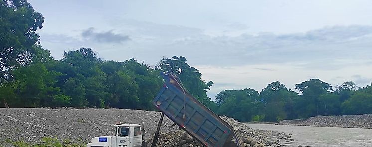 Concluyen trabajos de dragado sobre ro Chiriqu Viejo