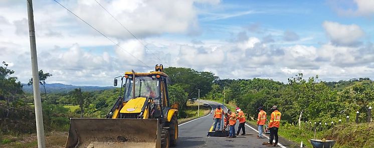 Carretera de Gualaca a Chiriqu Grande al 83 