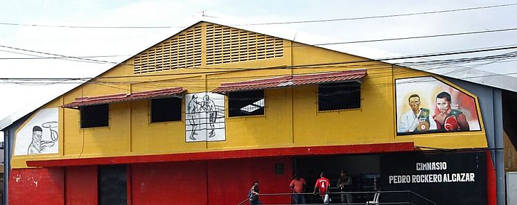 Alcalde Fbrega promete que el gimnasio Rockero Alczar volver a brillar